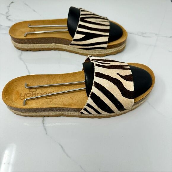 Yokono Calf Hair Sandals- Size 8 - Picture 4 of 14